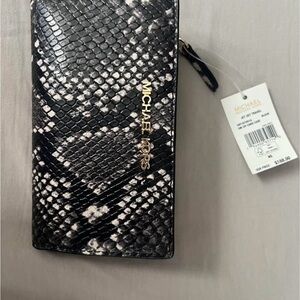 Brand new with tags Michael Kors wallet.